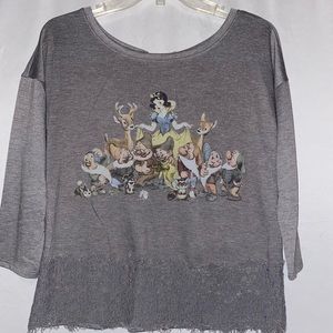 Lauren Conrad Womens Snow White Seven Dwarfs